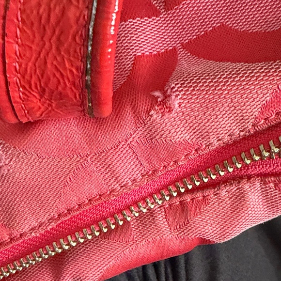 Coach Pink Poppy Bag with Two Hang Tags - Picture 6 of 13